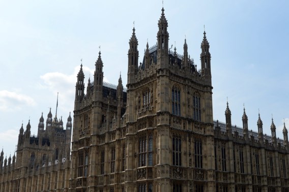 Loonsverhoging Britse parlementsleden valt niet in goede aarde