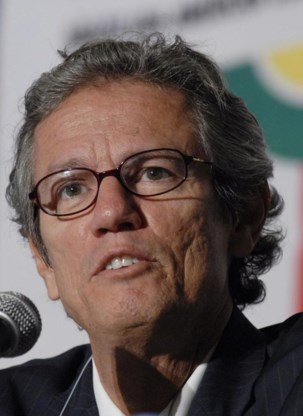 Paulo Nogueira Batista.