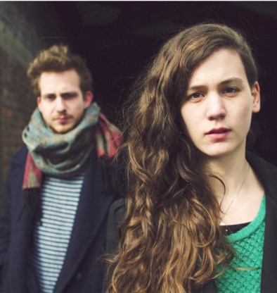 Float Fall speelt een thuismatch.