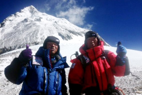 ‘Strengere regels beklimming Everest goed initiatief’