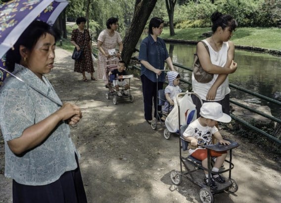 Carl De Keyzer, De zoo van Sjanghai, 1997.