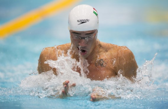 Fabio Scozzoli zwemt Europees record 50 meter schoolslag