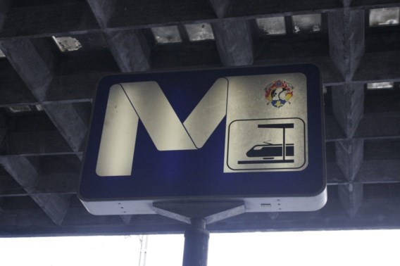 Verdacht pakket in Brusselse metro blijkt laptop