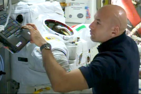 Astronaut die bijna verdronk in de ruimte doet zijn verhaal