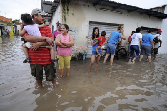 Dertien doden in Mexico na tropische storm 