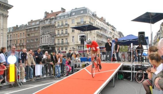 Fietsers konden deelnemen aan de kortste tijdrit ter wereld.