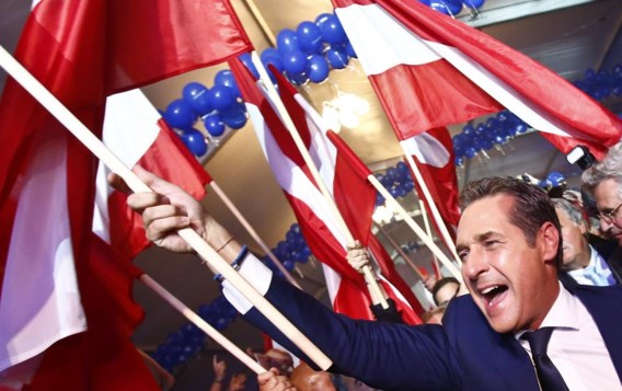 Strache viert zijn verkiezingswinst.