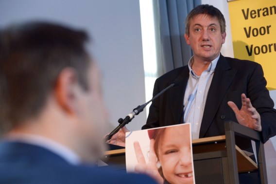 Jan Jambon: ‘Federale regering trekt begroting recht met gemeentelijke opcentiemen’