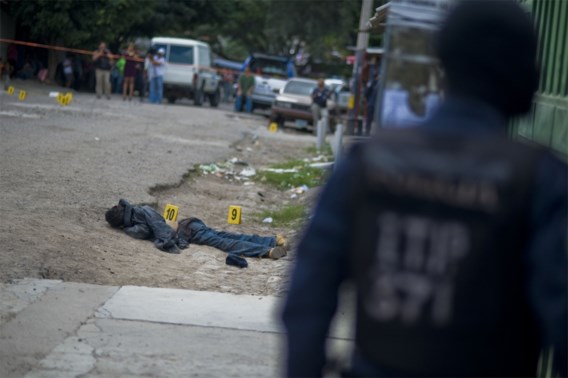 Vijf mensen omgebracht voor stemkantoor in Honduras