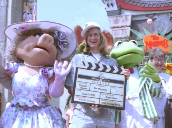 Hartaanval velt 48-jarige Muppets-speler John Henson
