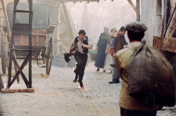 Shaun Dingwall als Richard Grünewald in Frank Van Passels ‘Villa des roses’ (2002).
