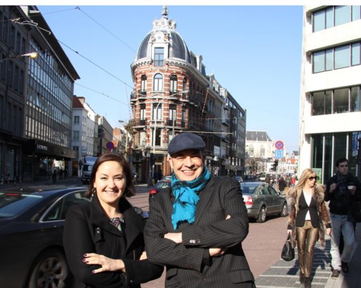 Schepen Nabilla Ait Daoud en Nico Volckeryck van Unizo merken op dat het effect van zo’n winkelboulevard snel voelbaar is.