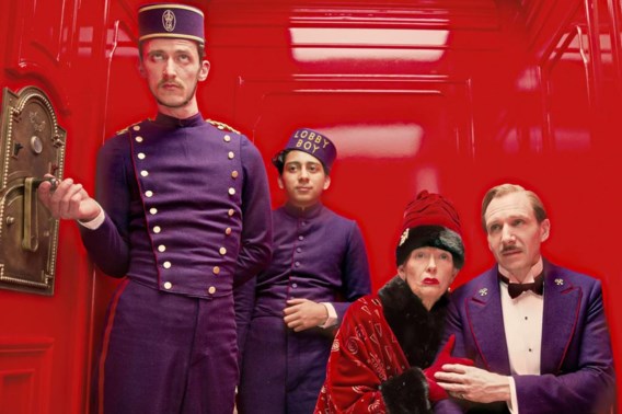 Tilda Swinton na vijf uur make-up in de armen van Ralph Fiennes.