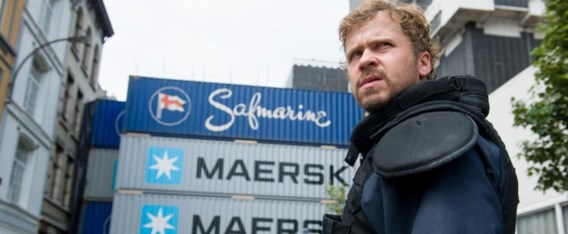 Wouter Hendrickx is geloofwaardig als flik. Maar maken Antwerpse agenten elkaar echt uit voor ‘onnoezele napjaar’?