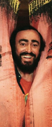 Luciano Pavarotti.