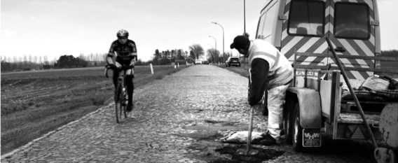 De Lange Munte in Scheldewindeke: ‘In vergelijking hiermee is de Paddenstraat een biljart’, zegt een buurtbewoner.