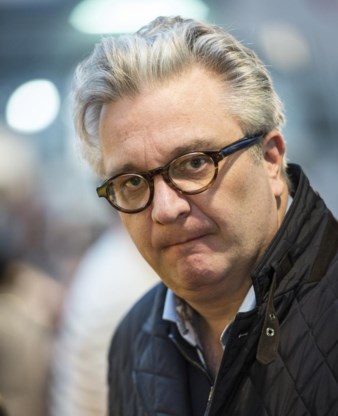 Laurent zou het naar verluidt moeilijk hebben met de rol van zijn broer als pater familias.