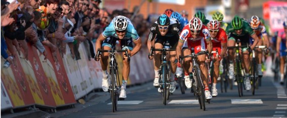 De laatste zege van Tom Boonen in Harelbeke, in 2012. Oscar Freire en Bernhard Eisel komen tekort.