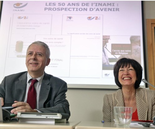 Riziv-topman Jo De Cock en minister Laurette Onkelinx.