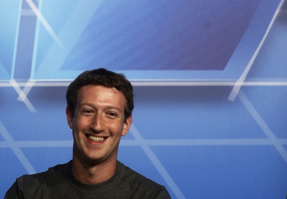 Facebook-topman ‘verdient 1 dollar per jaar’
