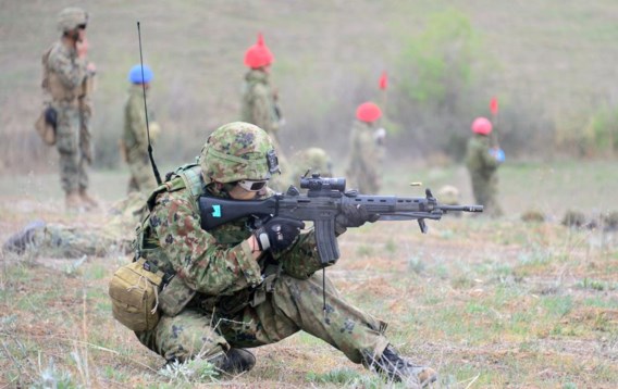 De Japanse zelfverdedigingsmacht doet wel eens manoeuvres met de Amerikaanse marines in Californië, maar noem dit vooral geen leger.
