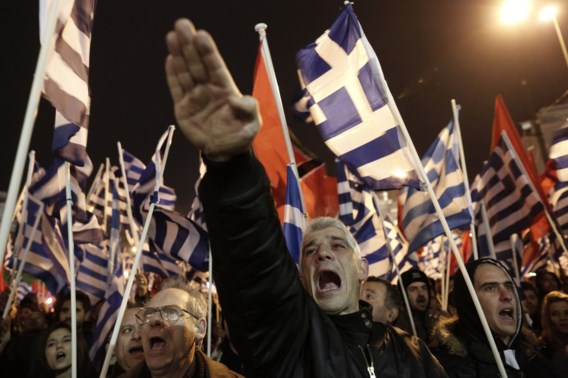 Griekse extreemrechtse partij in steeds nauwere schoentjes