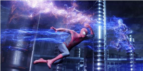 In een energiecentrale gaat Spider-Man de strijd aan met Elektro tot de hele boel davert van de dubstep.