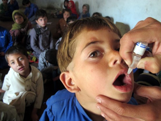 Een kind op de vijf wereldwijd niet gevaccineerd