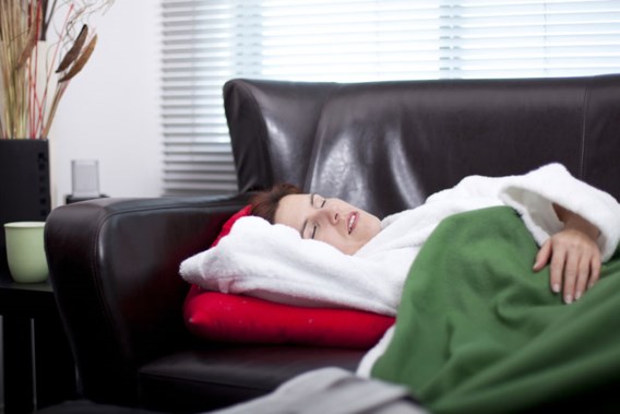 #DSDISCUSSIE. Moet couchsurfing gereglementeerd zijn?