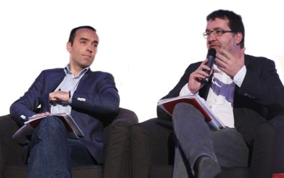 Wouter Van Besien (r.) weet dat groene kiezers mogelijk strategisch zullen stemmen op de SP.A van Bruno Tobback (l.).
