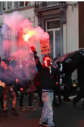 De betogers zijn tegen GAS-boetes.