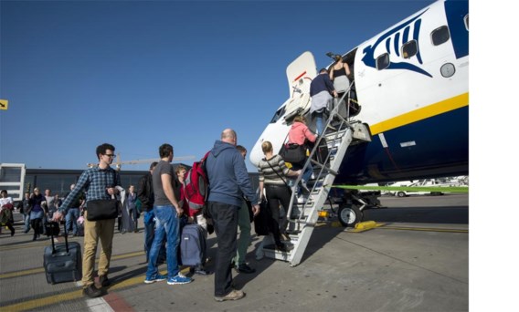 Ryanair verwacht dit jaar 84,6 miljoen passagiers te vervoeren, 3 miljoen meer dan vorig jaar.
