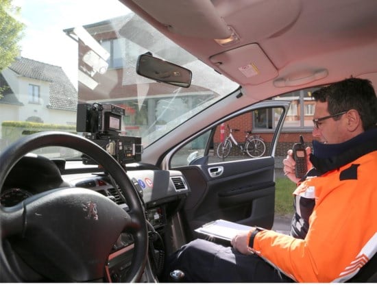 De politie laat haar flitsauto’s voortaan circuleren in het volledige arrondissement Oudenaarde. Zo worden ze minder herkenbaar.