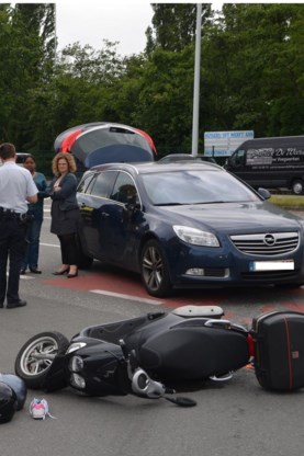 De autobestuurster was ongedeerd.