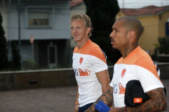 Nederland traint nog zonder Nigel de Jong