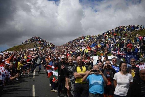 Peloton waarschuwt overdonderende menigte Britse fans