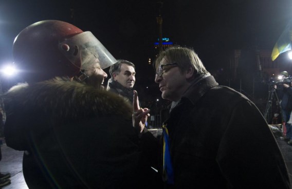 Ook Guy Verhofstadt ging in Kiev de pro-EU-demonstranten steunen. ‘Dat werkte voor Rusland als een rode lap op een stier.’