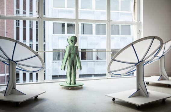 ‘Future fictions’ toont uitvindingen die de wereldproblemen op een creatieve en bewust onrealistische manier aanpakken.