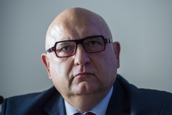 Rudy De Leeuw: ‘Regering zet ons op kaduke stoel’
