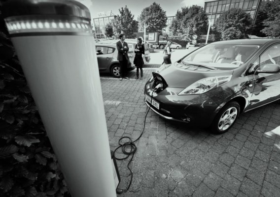 Elektrische wagens: fiscaal gestimuleerd, maar is dat wel terecht?