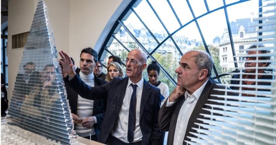 Zo zal de Tour Triangle eruitzien. Als hij tenminste ooit gebouwd wordt.