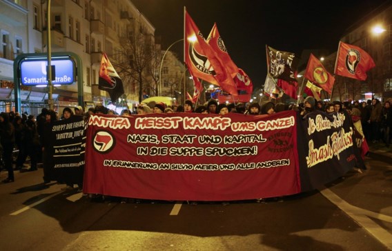 Manifestanten blokkeren extreemrechtse optocht in Berlijn