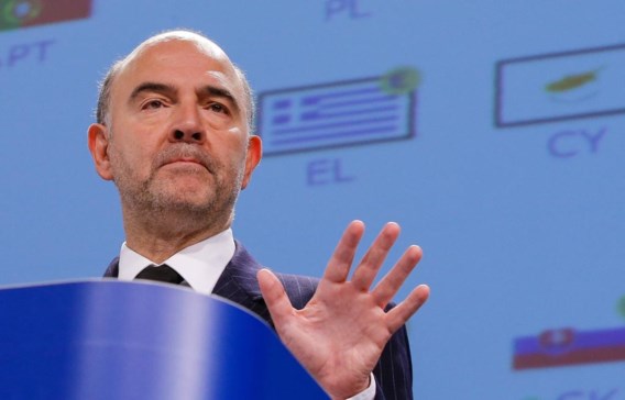Pierre Moscovici ontkent dat België op het strafbankje belandde om grote boosdoener Frankrijk te ‘steunen’. 