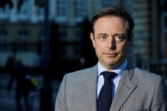 De Wever: 'Regeling bedrijfswagens aanpassen staat niet in regeerakkoord'