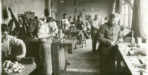 L’Océan had zijn eigen atelier waar prothesen werden gemaakt.