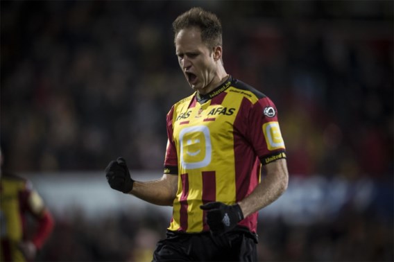 KV Mechelen verrast Standard - De Standaard