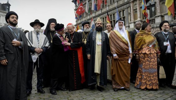 De vertegenwoordigers van de verschillende geloofsovertuigingen kwamen op 9 september al samen voor een ‘Gebed voor de vrede’.