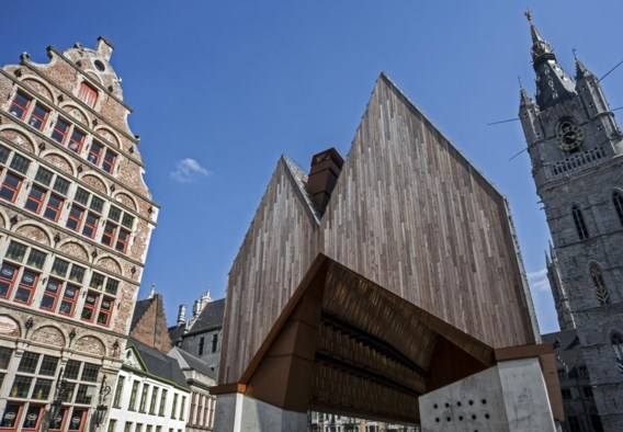 De Stadshal in Gent: resultaat van een open oproep.