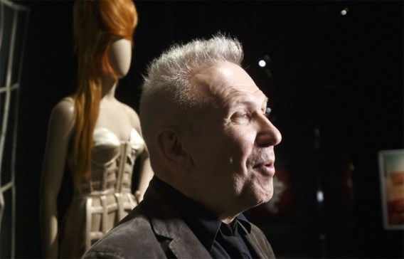 Jean Paul Gaultier: ‘Niet genoeg mensen om alle kleding te kopen’