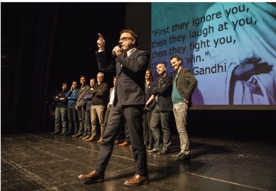 Begin december 2014 kondigden 11 BV’s in de Gentse Vooruit aan dat ze een klimaatzaak tegen de Belgische overheden wilden aanspannen.